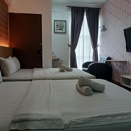 Hotel Zamburger Sri Petaling Куала-Лумпур Экстерьер фото